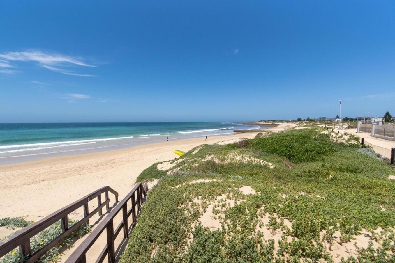 Luxury On The Beach Port Elizabeth Bagian luar foto