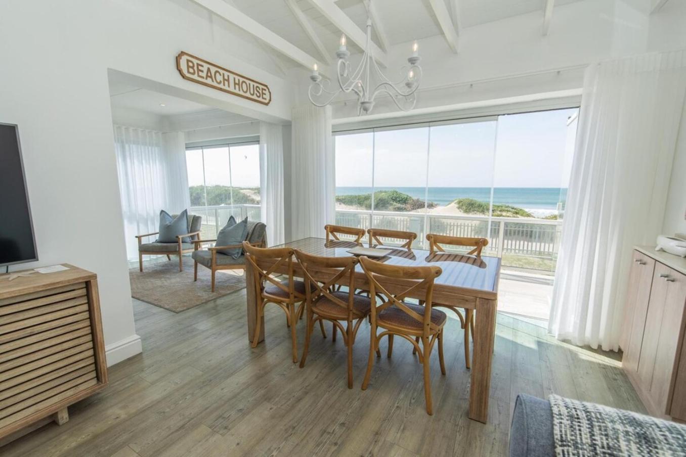 Luxury On The Beach Port Elizabeth Bagian luar foto