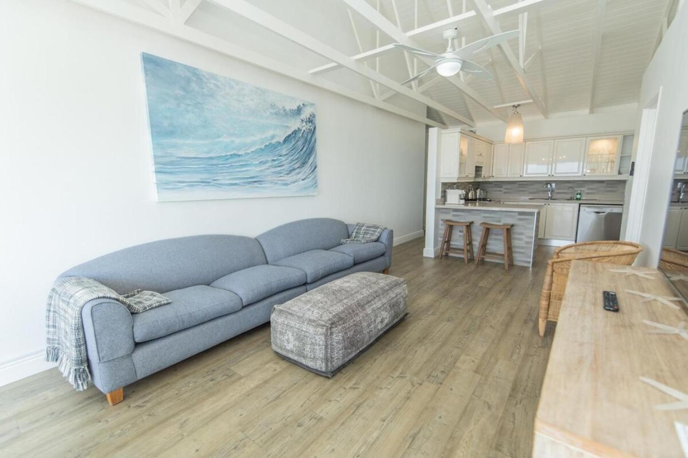 Luxury On The Beach Port Elizabeth Bagian luar foto